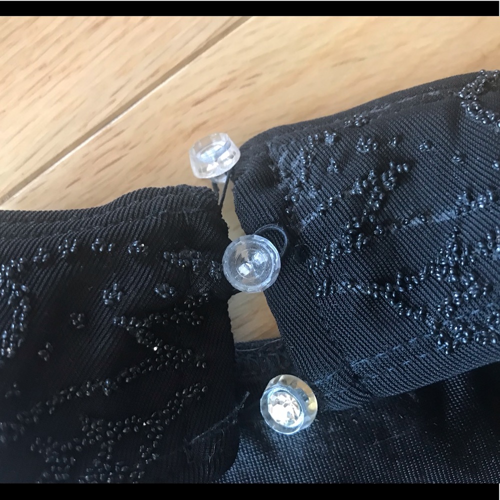 CDC Petites “Collection” Beaded Halter szM - Picture 4 of 6